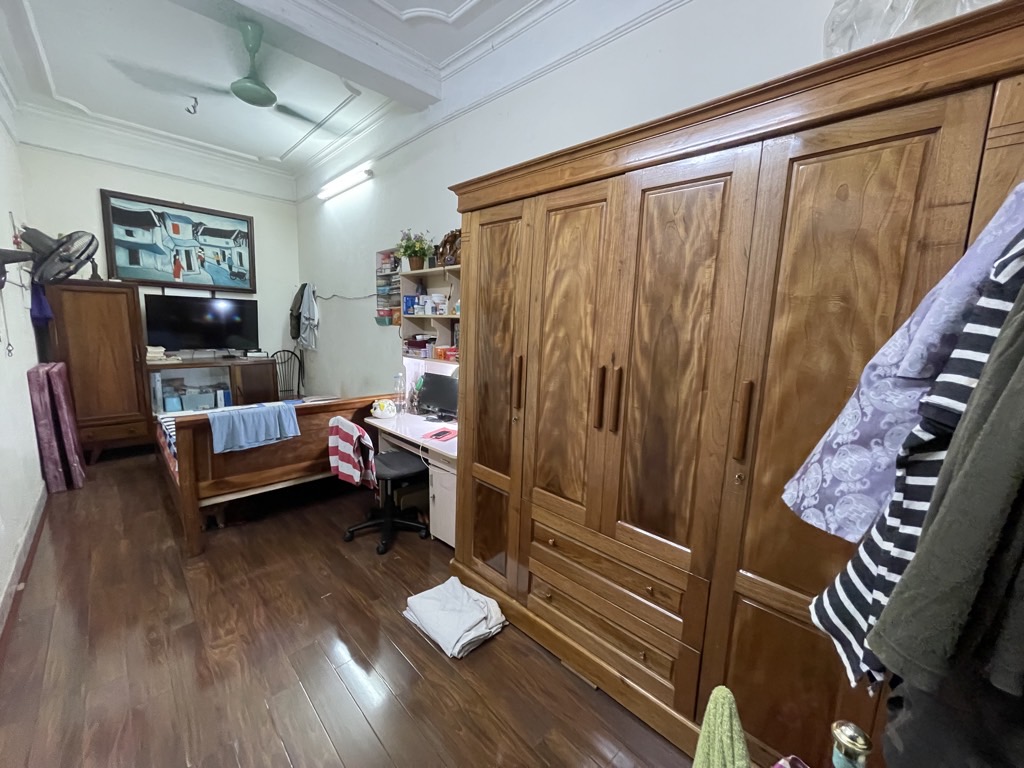 Bán nhà Tây Sơn - diện tích 36,7m2 4 tầng - Ngõ ô tô thông - giá 9,6 tỷ