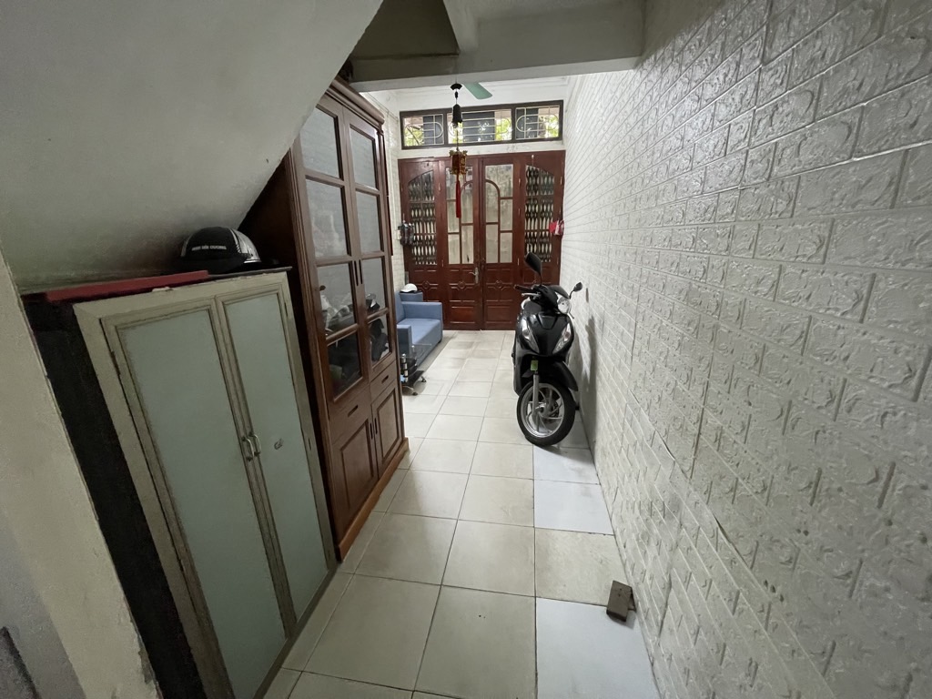 Bán nhà Tây Sơn - diện tích 36,7m2 4 tầng - Ngõ ô tô thông - giá 9,6 tỷ