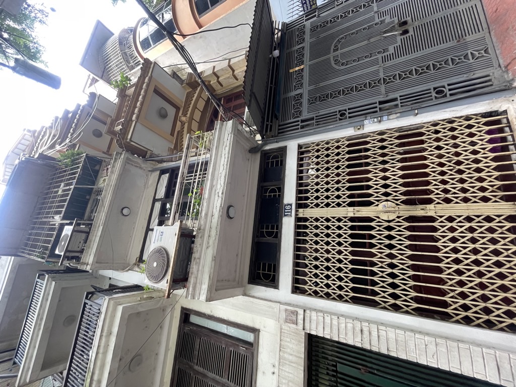 Bán nhà Tây Sơn - diện tích 36,7m2 4 tầng - Ngõ ô tô thông - giá 9,6 tỷ