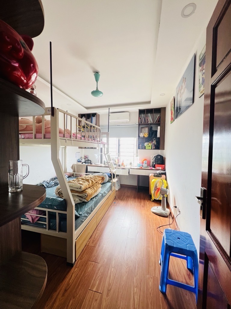 Bán nhà Kim Giang - diện tích 51m2 5 tầng - Ô tô đỗ cửa - giá 13,6 tỷ