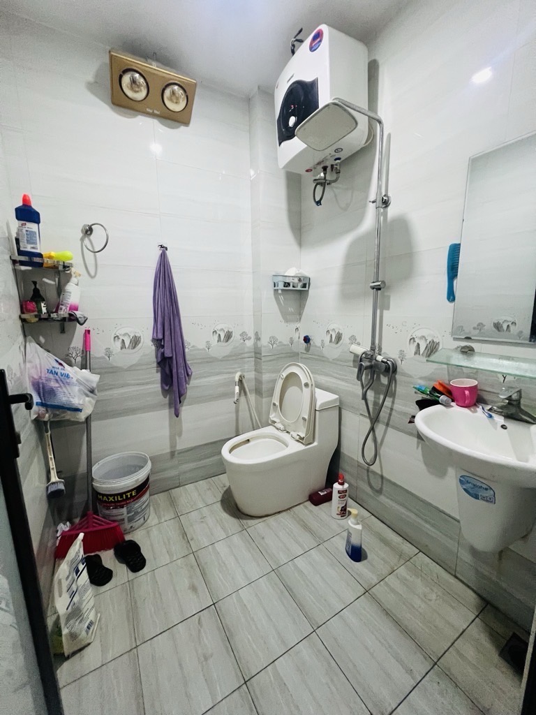 Bán nhà Kim Giang - diện tích 51m2 5 tầng - Ô tô đỗ cửa - giá 13,6 tỷ