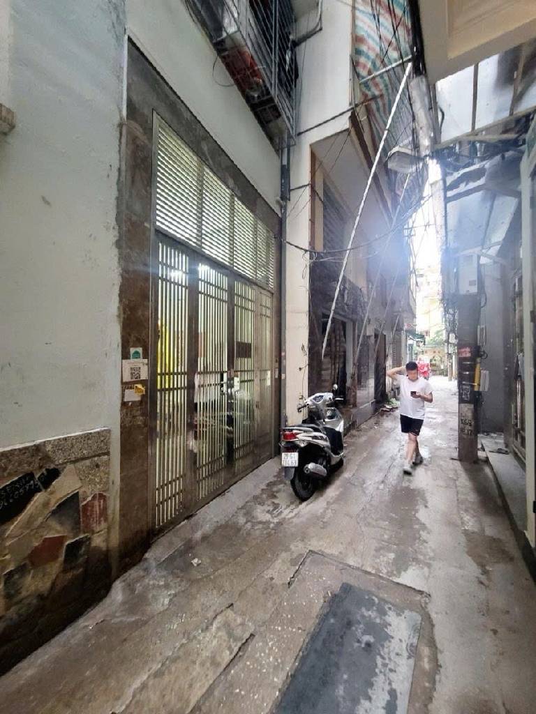 Bán nhà Khương Đình - diện tích 91m2 8 tầng - Thang máy, cho thuê full nội thất - giá 23,5 tỷ