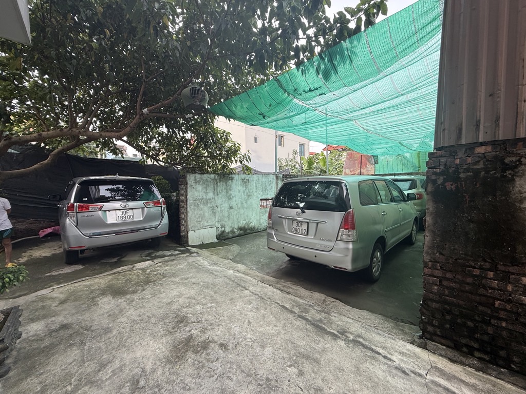 Bán nhà Thuý Lĩnh - diện tích 46m2 1 tầng - ô tô đỗ cửa - giá 6,9 tỷ