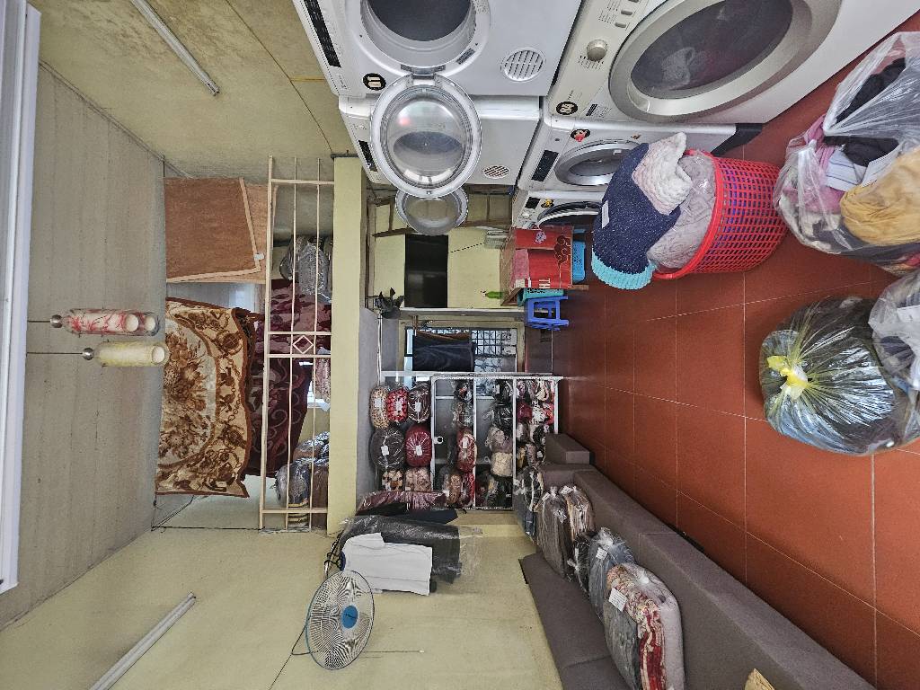 Bán nhà Bằng Liệt - diện tích 74.7m2 3 tầng - ô tô kinh doanh - giá 22,5 tỷ