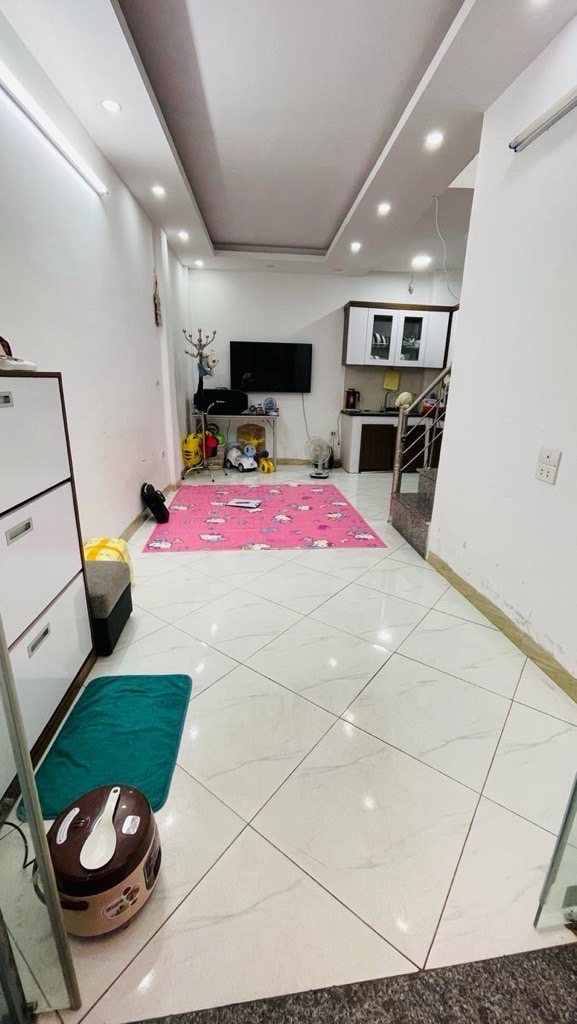 Bán nhà Đông Thiên - diện tích 53m2 4 tầng - nhà trong ngõ - giá 3,65 tỷ