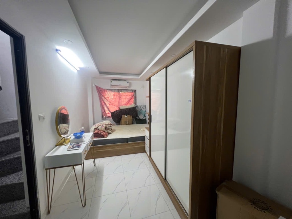 Bán nhà Đông Thiên - diện tích 53m2 4 tầng - nhà trong ngõ - giá 3,65 tỷ