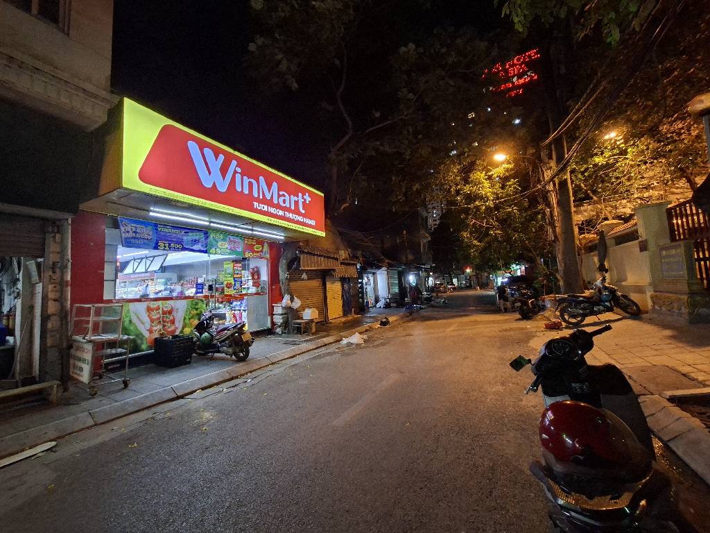 Bán nhà Vĩnh Tuy - diện tích 68,1m2 2 tầng - mặt phố kinh doanh - giá 20,5 tỷ