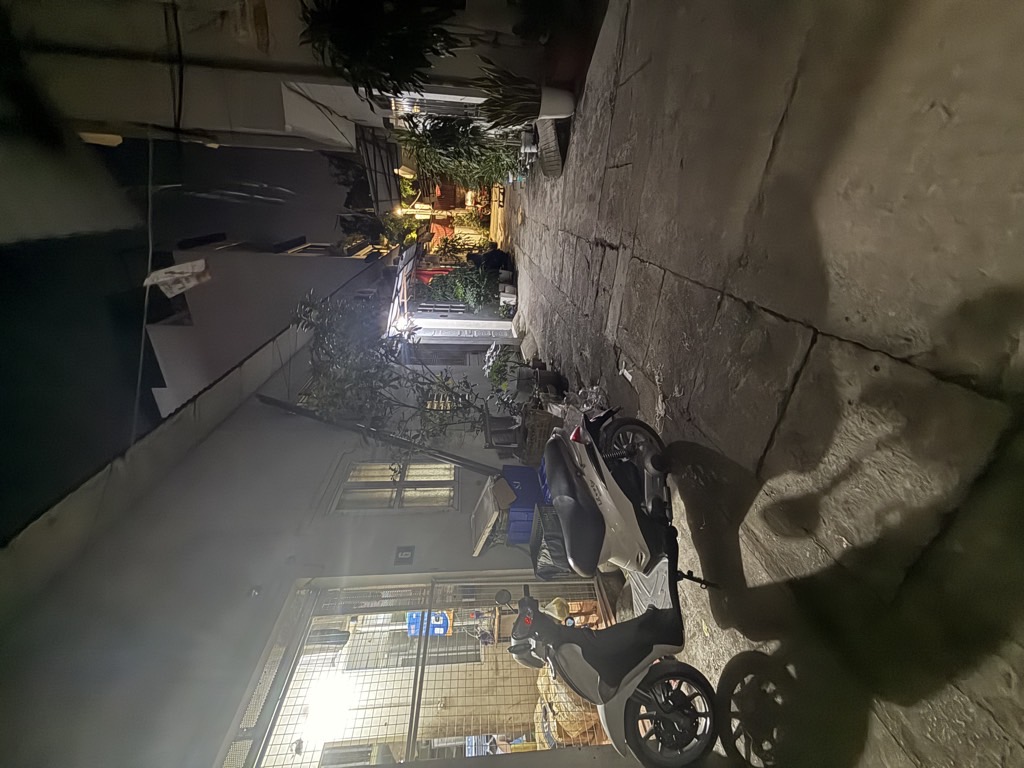 Bán nhà Lĩnh Nam - diện tích 40m2 1 tầng - ngõ ô tô vào nhà - giá 7,5 tỷ