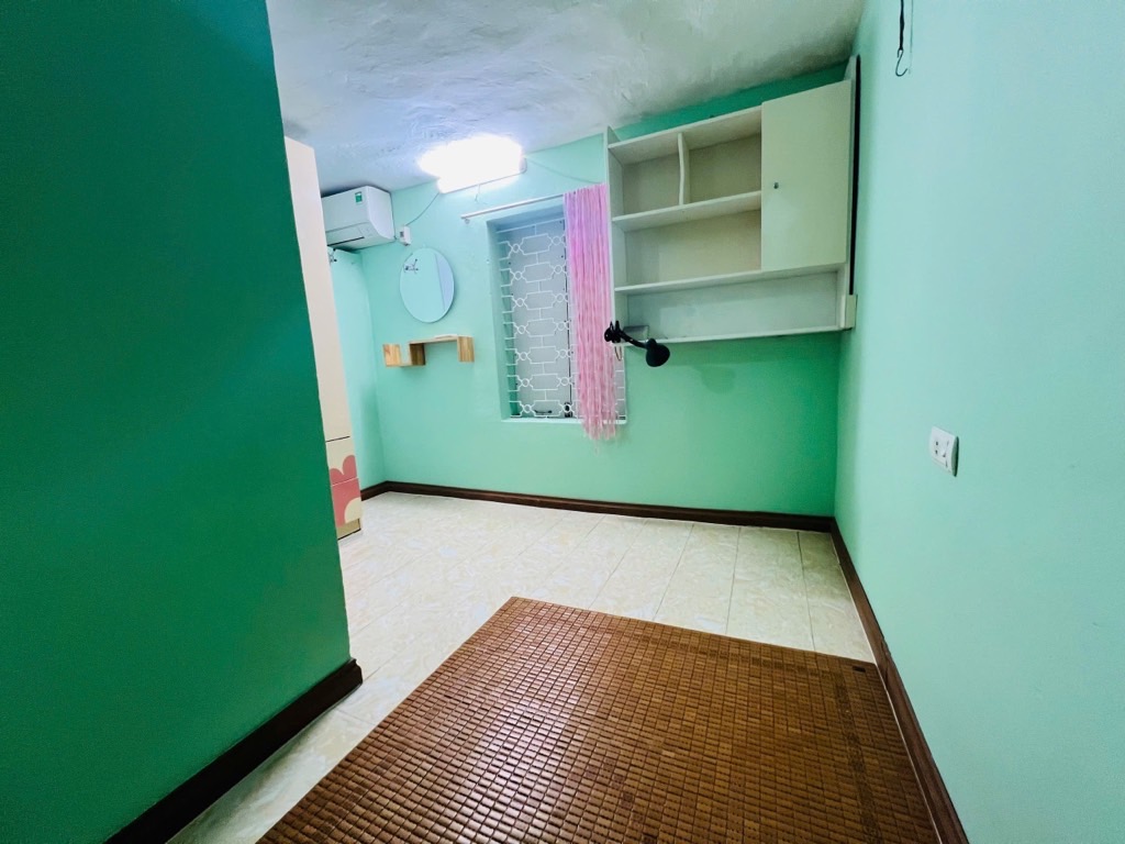 Bán nhà Hào Nam - diện tích 20m2 3 tầng - Nhà đẹp hiếm có - giá 2,68 tỷ