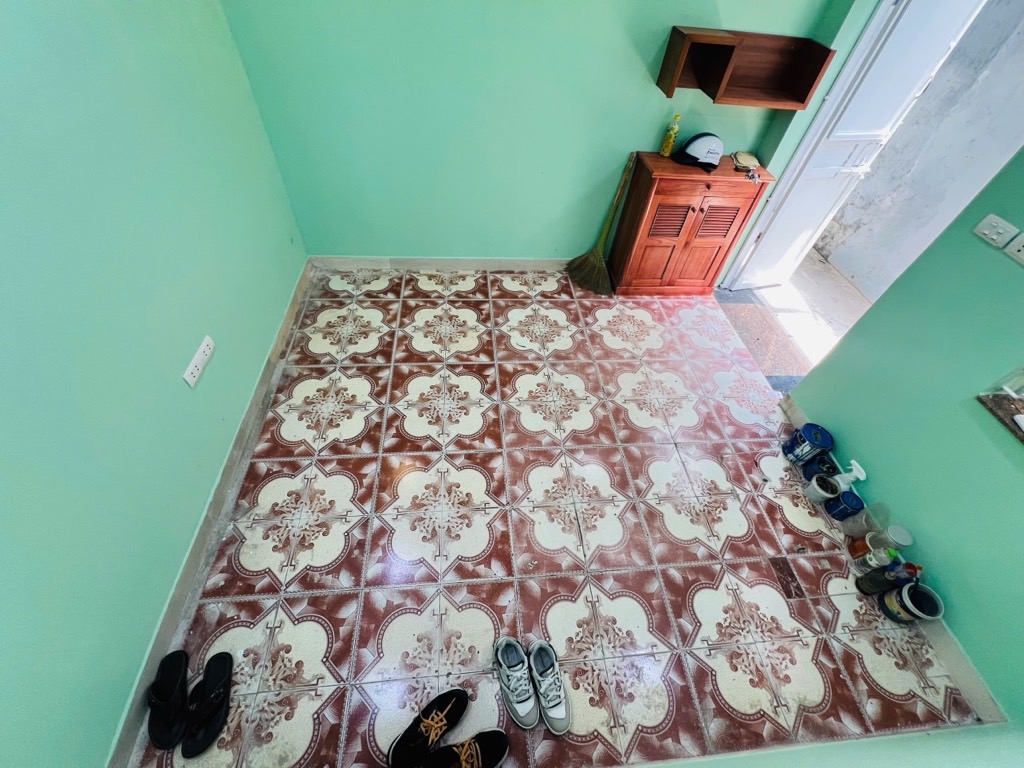 Bán nhà Hào Nam - diện tích 20m2 3 tầng - Nhà đẹp hiếm có - giá 2,68 tỷ