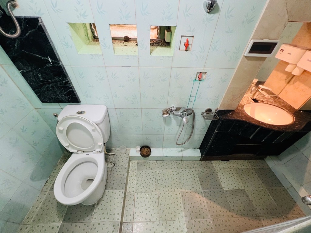 Bán nhà Hào Nam - diện tích 20m2 3 tầng - Nhà đẹp hiếm có - giá 2,68 tỷ