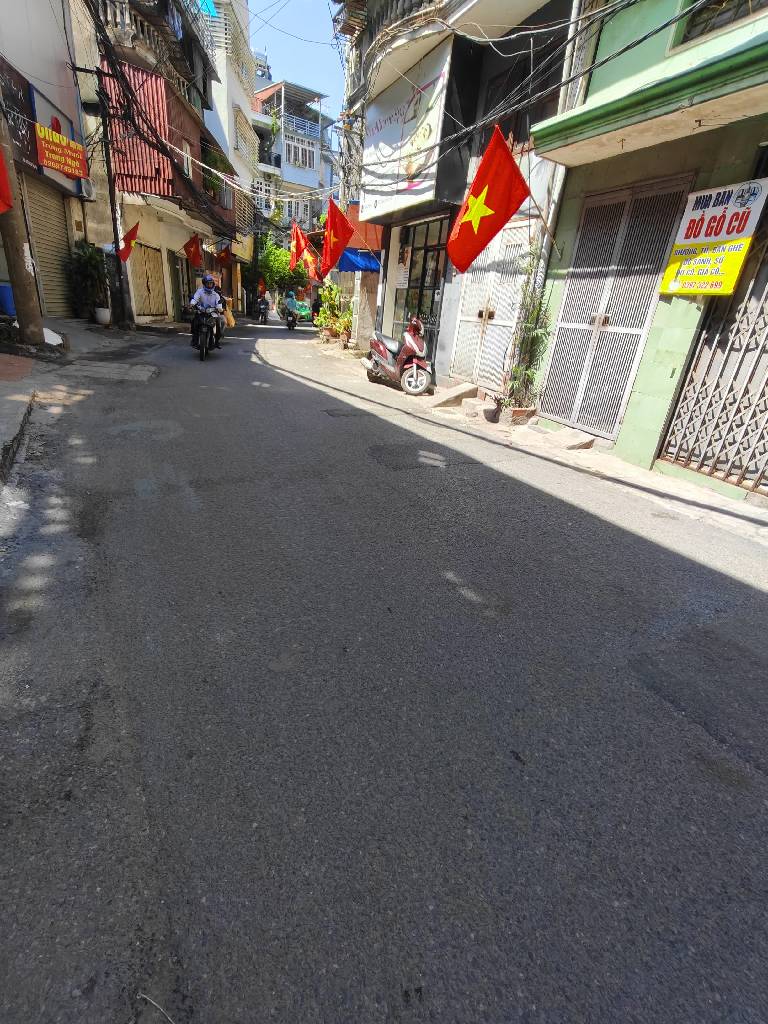 Bán nhà Trần Quý Cáp - diện tích 45,8m2 5 tầng - Khuôn vàng thước ngọc - giá 11,3 tỷ