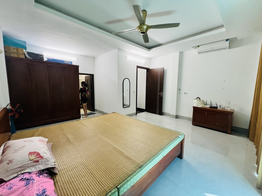 Bán nhà Khương Trung - diện tích 42m2 5 tầng - ô tô - giá 14,9 tỷ