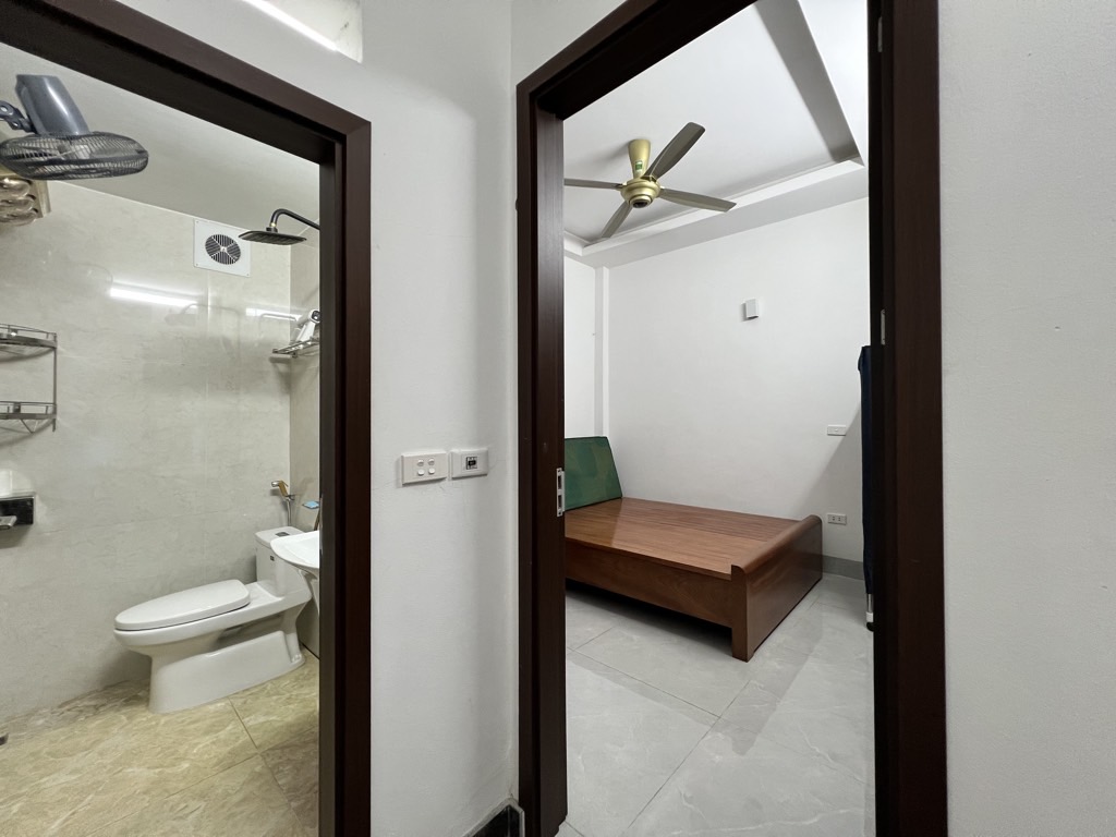 Bán nhà Khương Trung - diện tích 42m2 5 tầng - ô tô - giá 14,9 tỷ