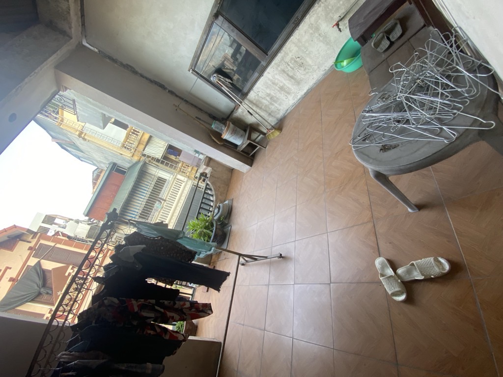 Bán nhà Nguyễn Chính - diện tích 60.4m2 3 tầng - Mặt đường ô tô tránh - giá 15,8 tỷ