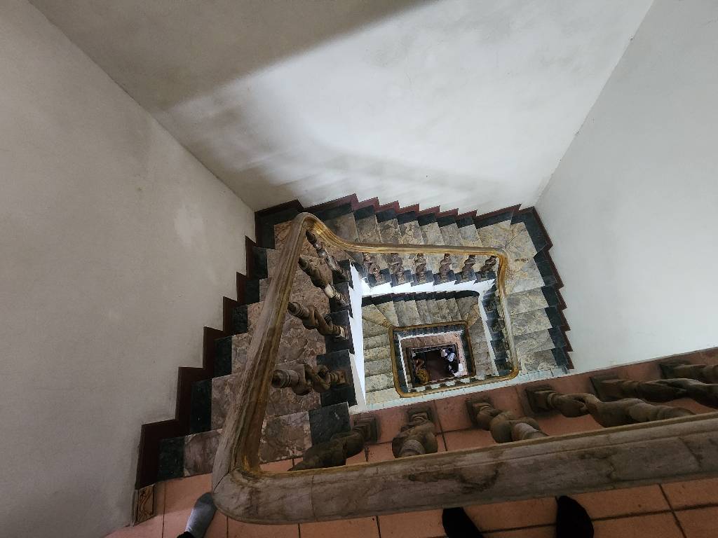 Bán nhà Thúy Lĩnh - diện tích 77m2 4 tầng - Ô tô tránh - giá 18,5 tỷ