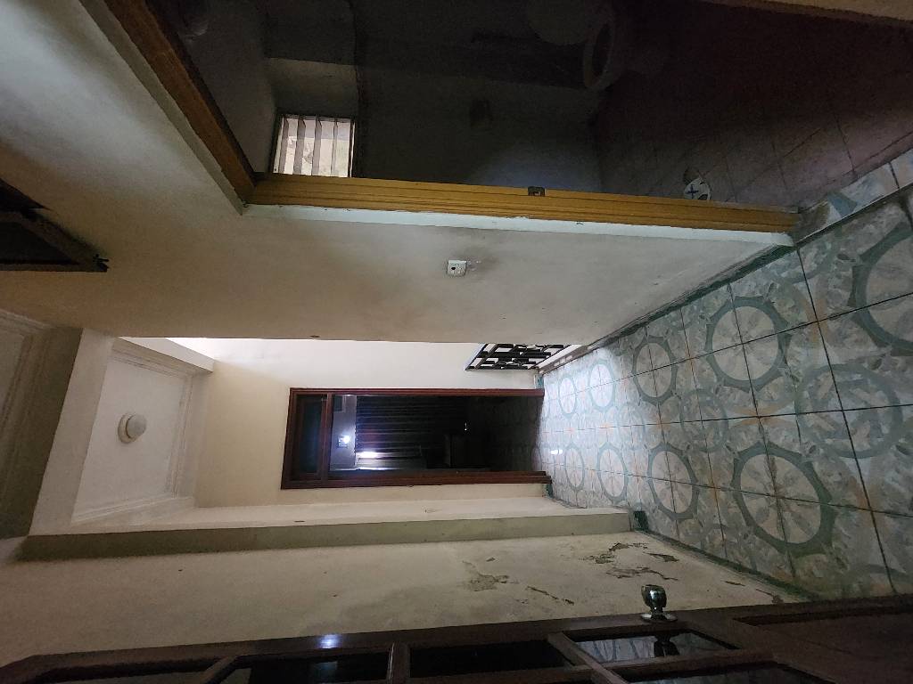 Bán nhà Thúy Lĩnh - diện tích 77m2 4 tầng - Ô tô tránh - giá 18,5 tỷ