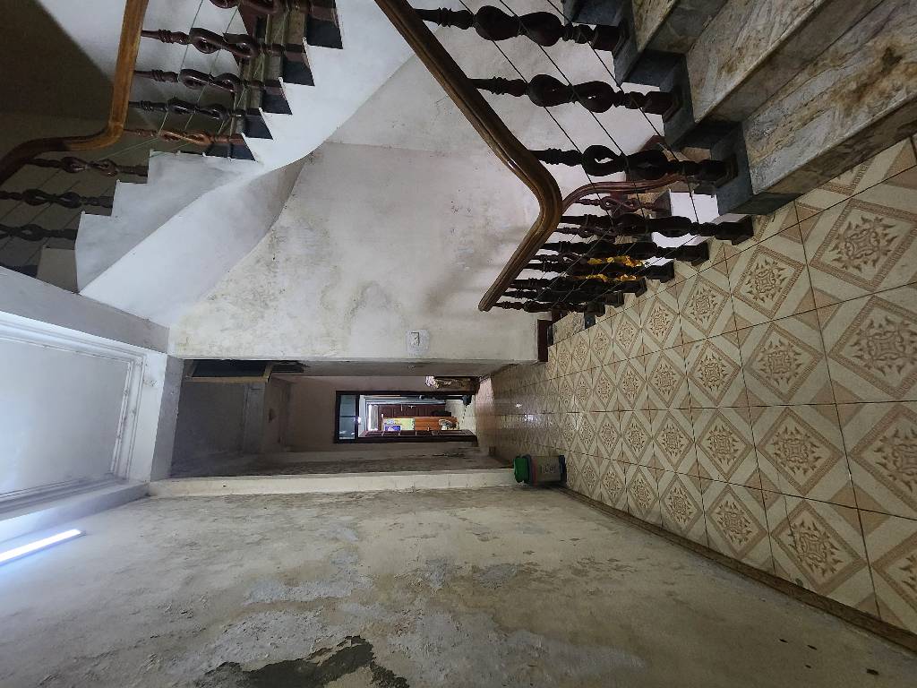 Bán nhà Thúy Lĩnh - diện tích 77m2 4 tầng - Ô tô tránh - giá 18,5 tỷ