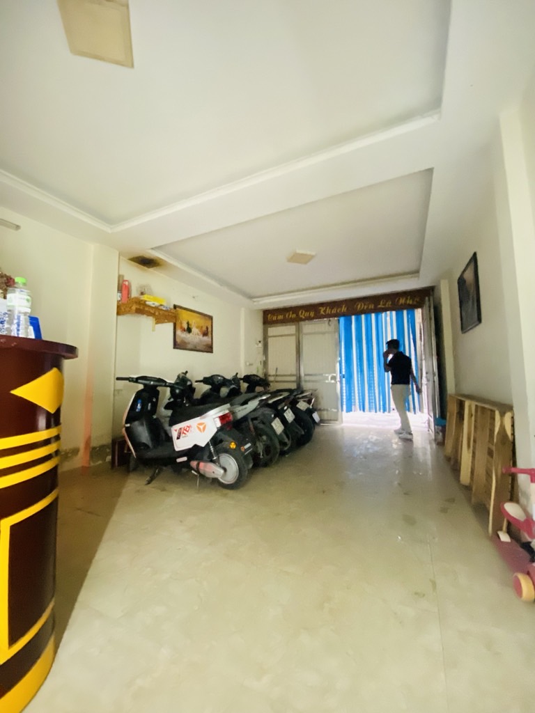 Bán nhà Quan Thổ 1 - diện tích 53m2 5 tầng - 2 mặt thoáng, ngõ ô tô tránh - giá 24 tỷ