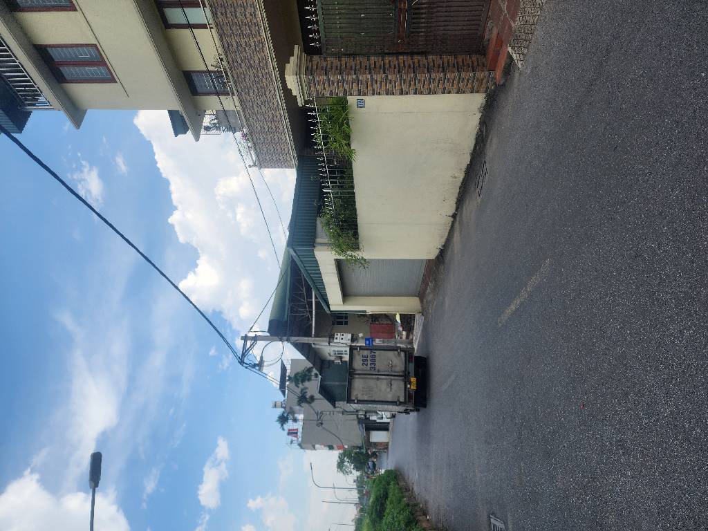 Bán nhà Nguyễn Khoái - diện tích 30m2 5 tầng - ô tô đỗ cửa - giá 6,35 tỷ