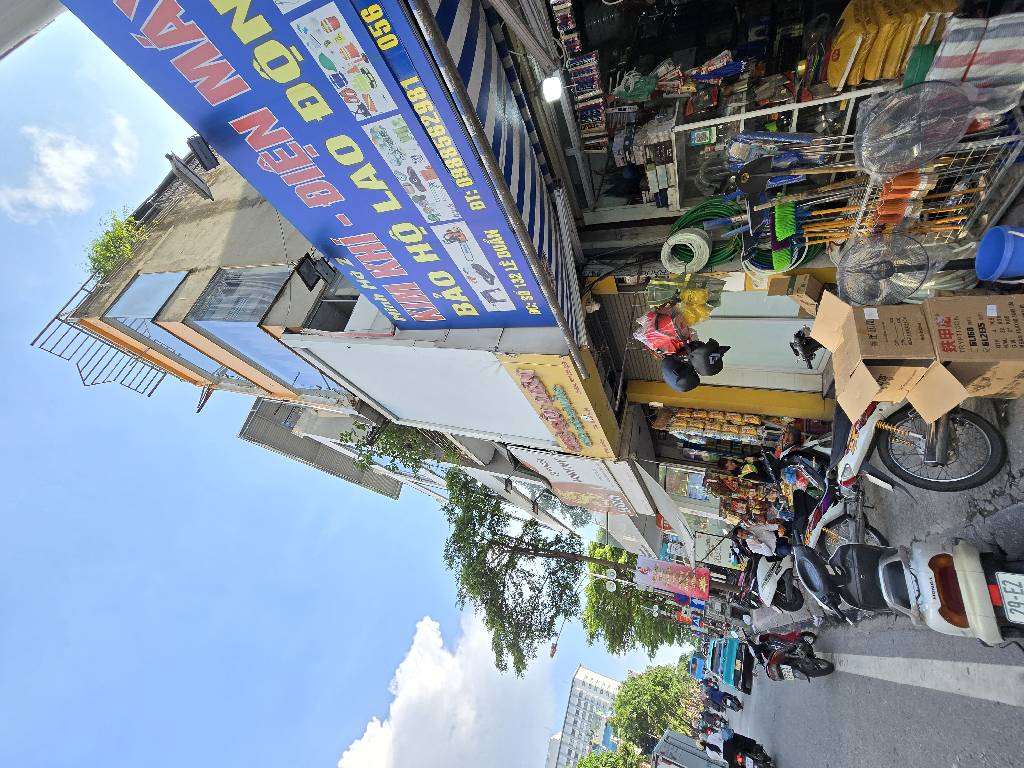 Bán nhà Lê Duẩn - diện tích 34.6m2 4 tầng - Mặt phố - giá 13 tỷ