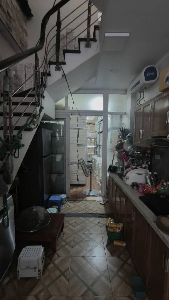 Bán nhà Lê Duẩn - diện tích 34.6m2 4 tầng - Mặt phố - giá 13 tỷ