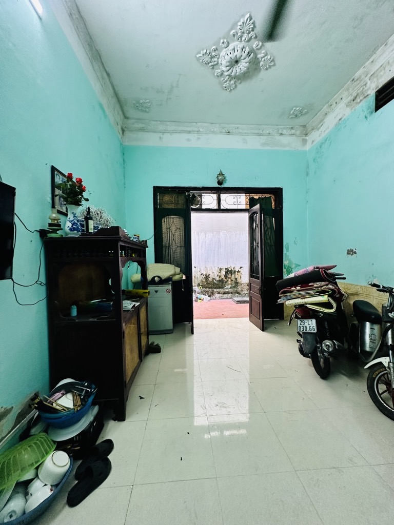 Bán nhà Ngọc Hồi - diện tích 54m2 1 tầng - Nhà mái bằng - giá 5,4 tỷ