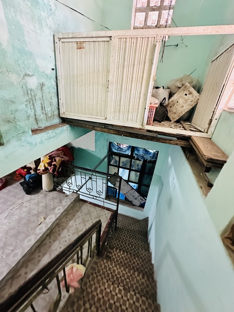 Bán nhà Ngọc Hồi - diện tích 54m2 1 tầng - Nhà mái bằng - giá 5,4 tỷ