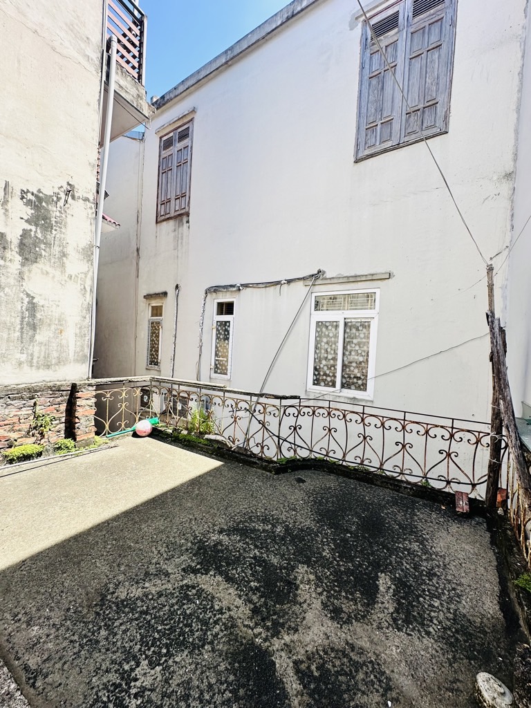 Bán nhà Ngọc Hồi - diện tích 54m2 1 tầng - Nhà mái bằng - giá 5,4 tỷ