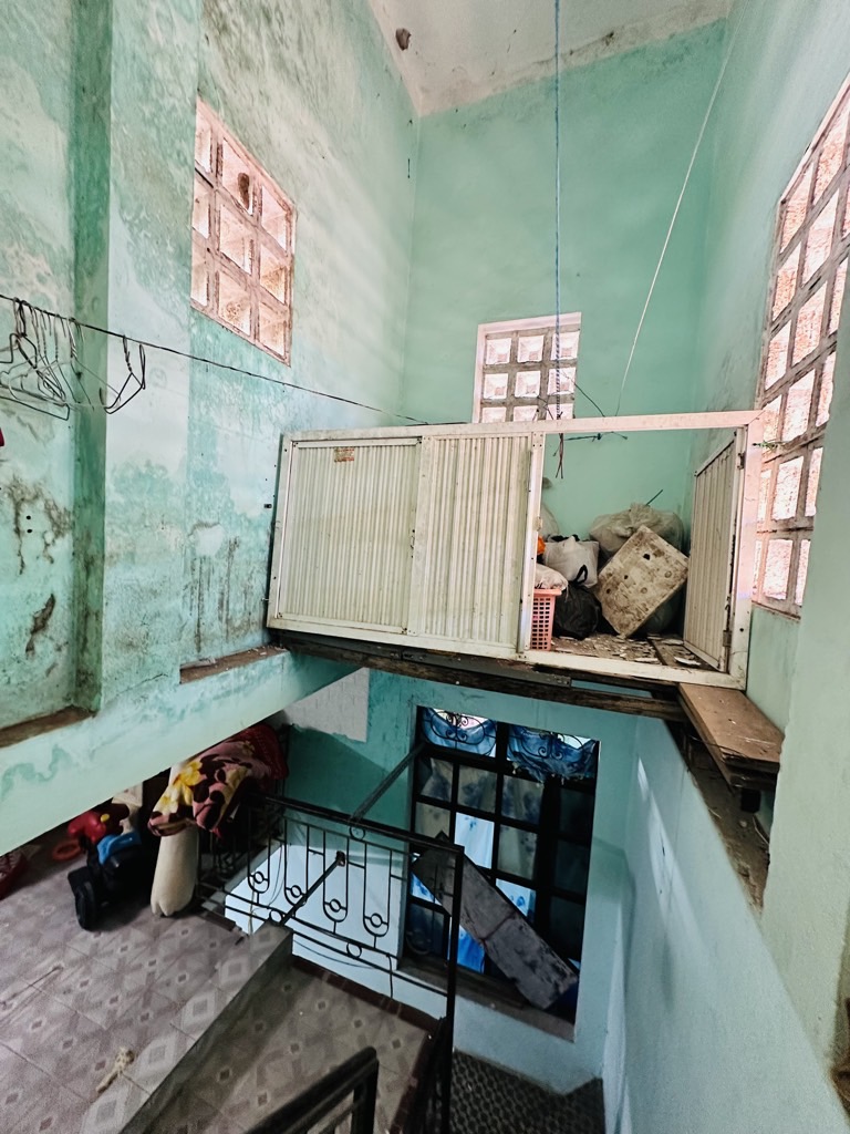 Bán nhà Ngọc Hồi - diện tích 54m2 1 tầng - Nhà mái bằng - giá 5,4 tỷ