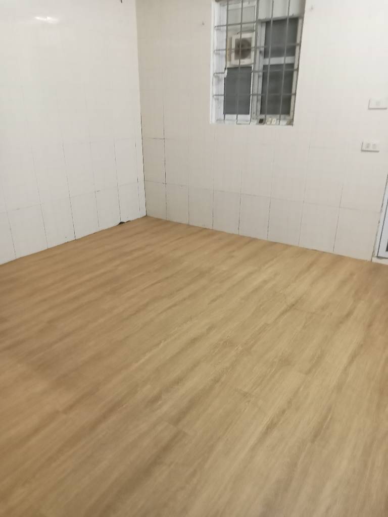 Bán nhà Hoàng Đạo Thành - diện tích 29m2 1 tầng - ô tô qua nhà - giá 4,3 tỷ