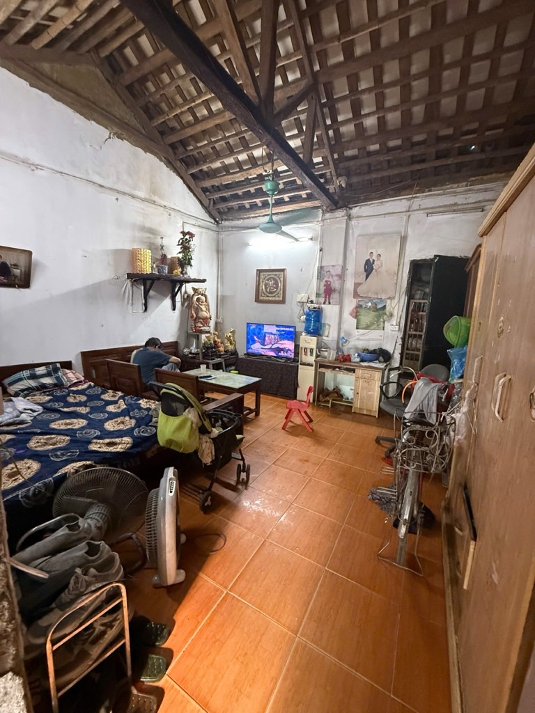 Bán nhà Vĩnh Hưng - diện tích 104m2 1 tầng - Mặt phố chính, kinh doanh sầm uất - giá 13,5 tỷ