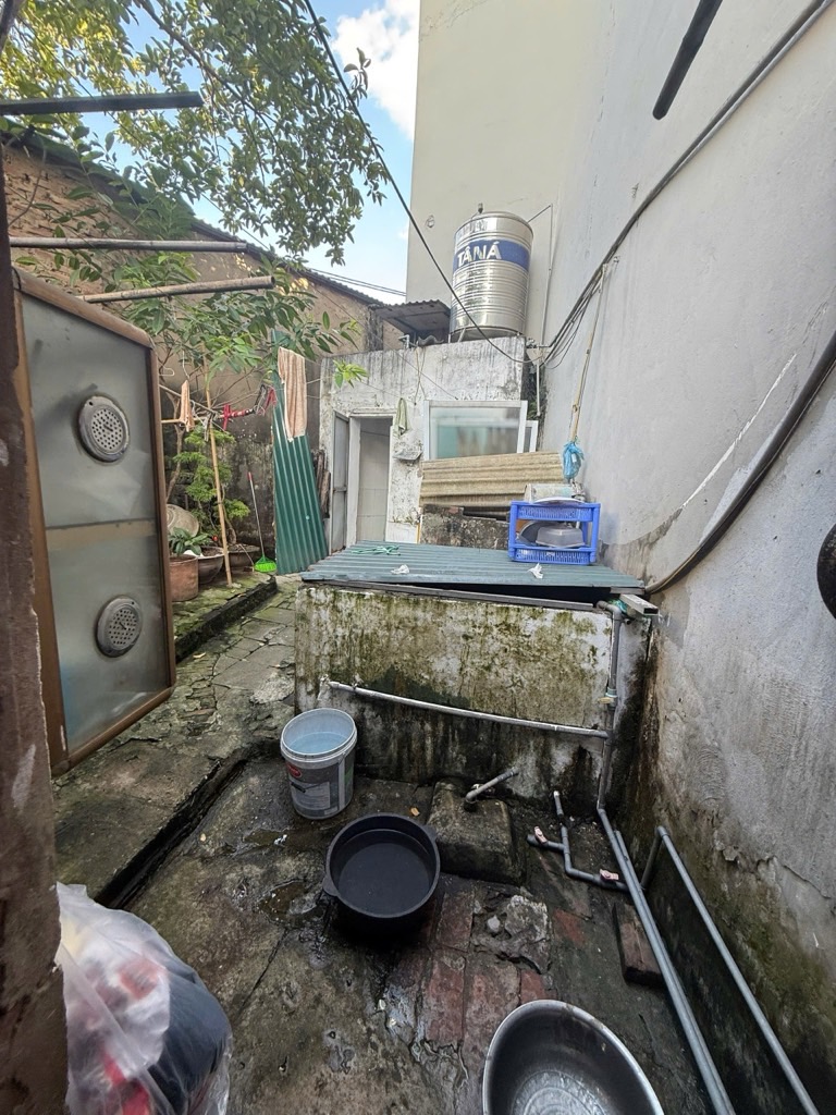 Bán nhà Vĩnh Hưng - diện tích 104m2 1 tầng - Mặt phố chính, kinh doanh sầm uất - giá 13,5 tỷ