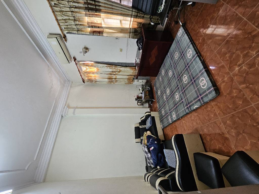 Bán nhà Vũ Thạnh - diện tích 37m2 5 tầng - Ngõ ô tô tránh - giá 12,6 tỷ