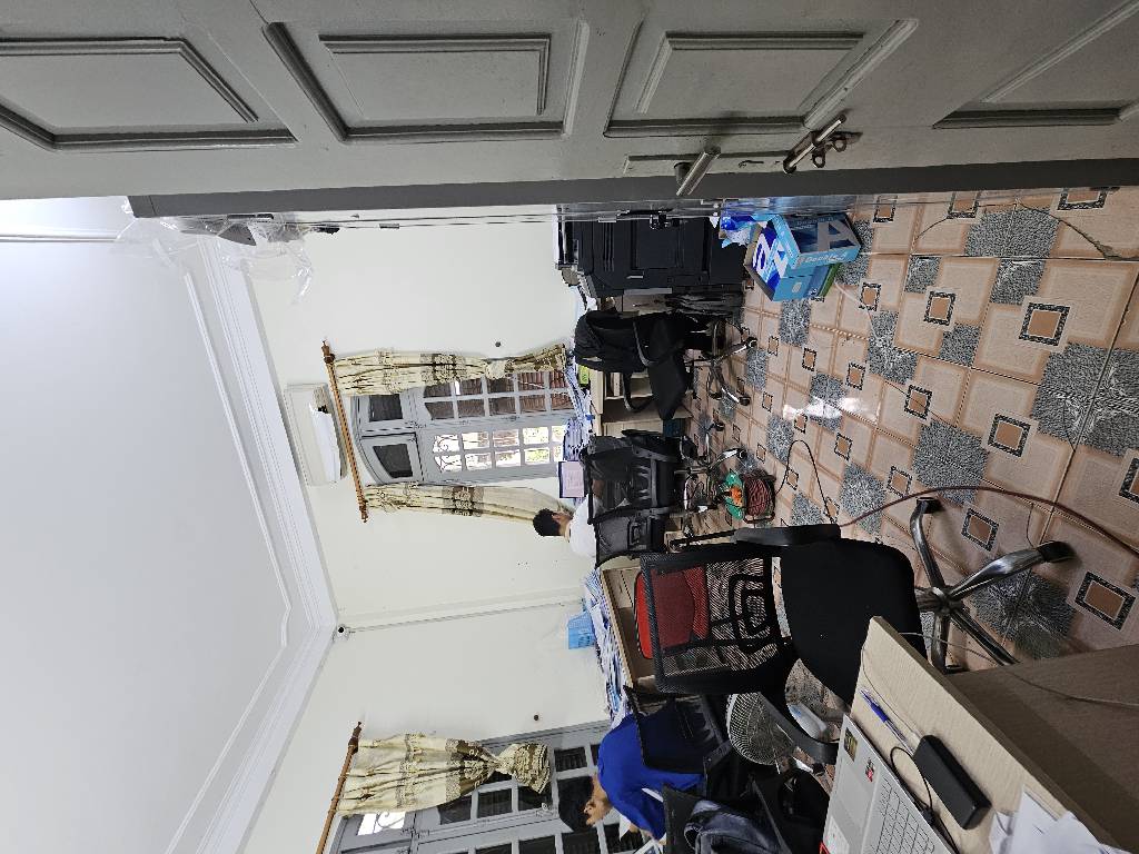 Bán nhà Vũ Thạnh - diện tích 37m2 5 tầng - Ngõ ô tô tránh - giá 12,6 tỷ