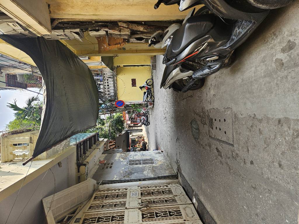 Bán nhà Vũ Thạnh - diện tích 37m2 5 tầng - Ngõ ô tô tránh - giá 12,6 tỷ