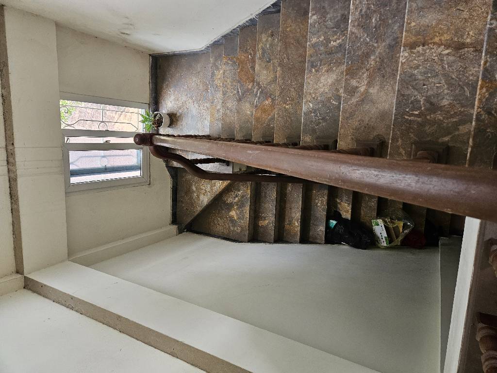 Bán nhà Vũ Thạnh - diện tích 37m2 5 tầng - Ngõ ô tô tránh - giá 12,6 tỷ