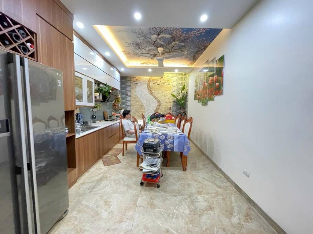 Bán nhà Lãng Yên - diện tích 60m2 4 tầng - ô tô tránh - giá 19,6 tỷ