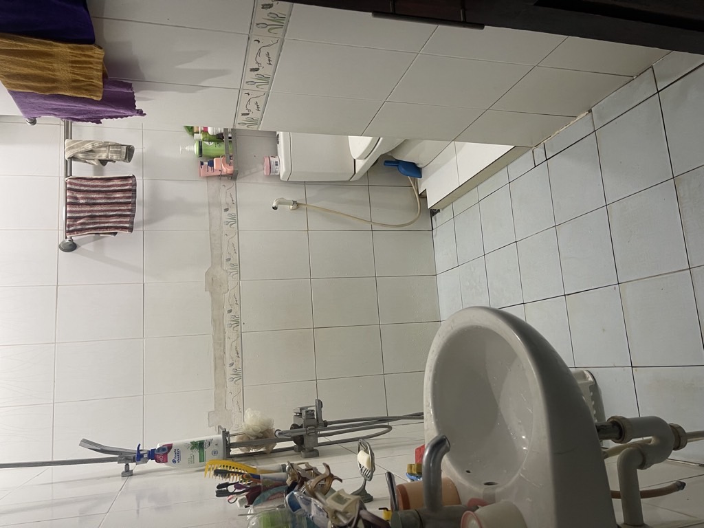 Bán nhà Nguyễn Đức Cảnh - diện tích 65.5m2 3 tầng - cực đẹp - giá 13,5 tỷ