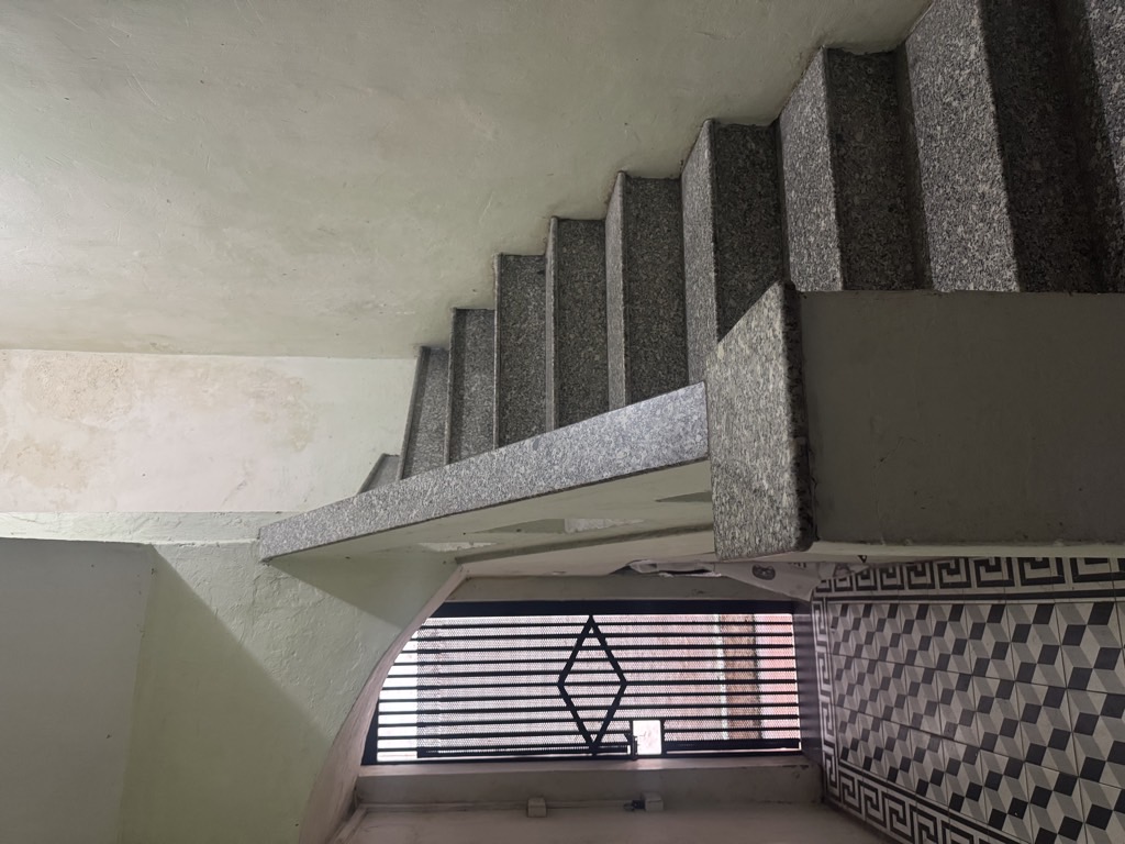 Bán nhà Triệu Việt Vương - diện tích 50m2 1 tầng - Lô góc, gần phố - giá 6,5 tỷ