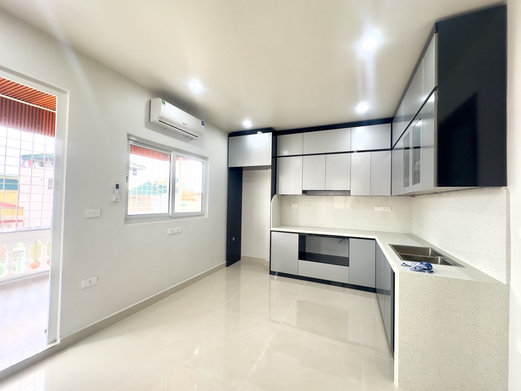NHÀ MỚI ĐẸP - NGÕ Ô TÔ - SÁT PHỐ TÔN ĐỨC THẮNG - THANG MÁY - KINH DOANH - 15.9 TỶ