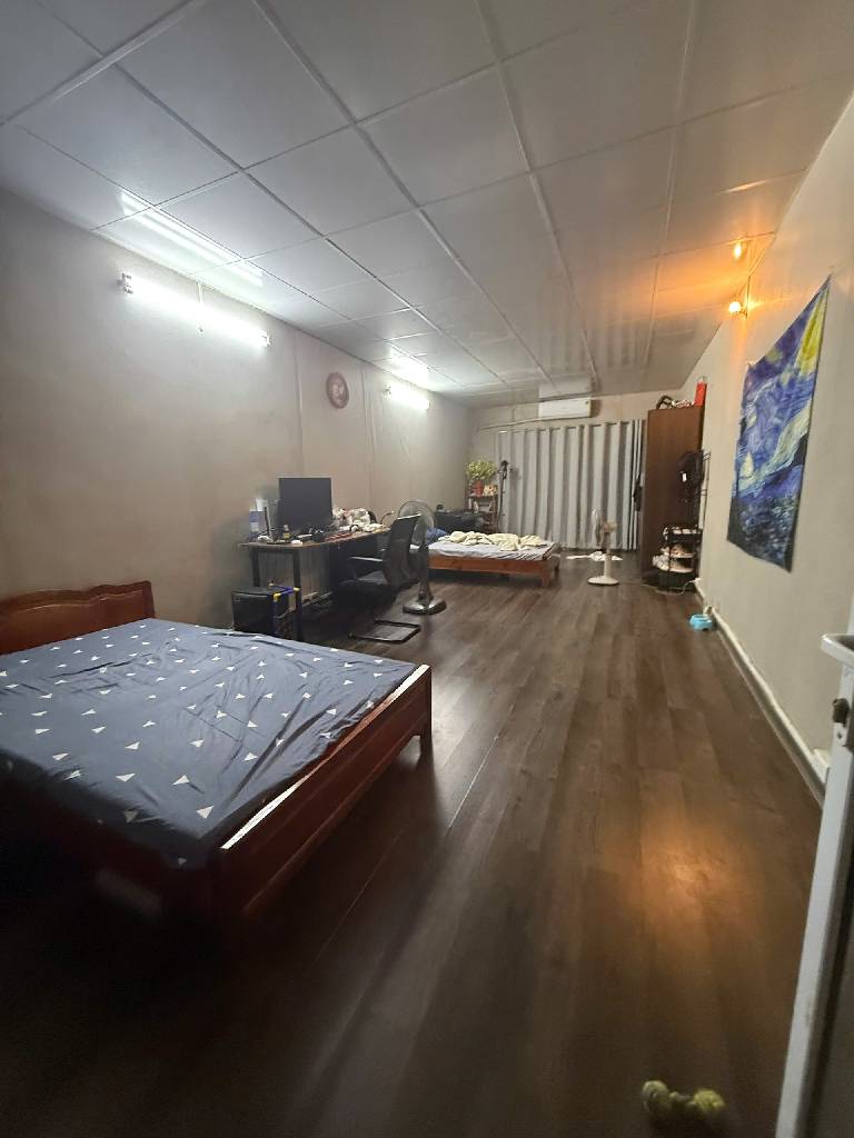 Bán nhà Ngõ Chợ Khâm Thiên - diện tích 68.9m2 2 tầng - Mặt ngõ VIP - giá 22,8 tỷ