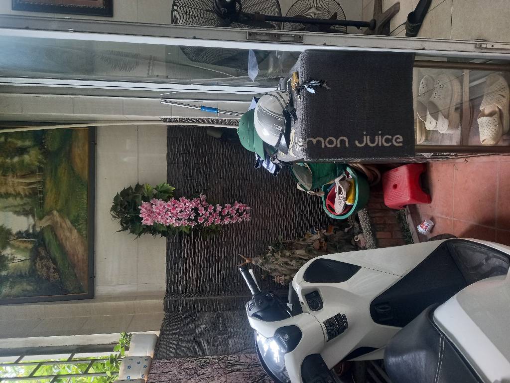 Bán nhà Vĩnh Hưng - diện tích 62.6m2 3 tầng - Nhà xây khung cột Bê tông chắc chắn - giá 13,2 tỷ