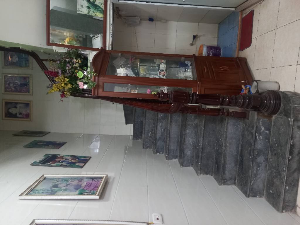 Bán nhà Vĩnh Hưng - diện tích 62.6m2 3 tầng - Nhà xây khung cột Bê tông chắc chắn - giá 13,2 tỷ