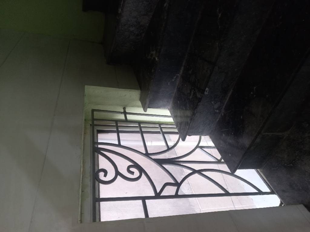 Bán nhà Vĩnh Hưng - diện tích 62.6m2 3 tầng - Nhà xây khung cột Bê tông chắc chắn - giá 13,2 tỷ