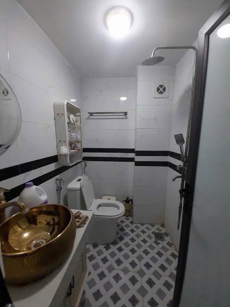 Bán nhà Ngõ Chợ Khâm Thiên - diện tích 29.1m2 4 tầng - Nhà dân xây chắc chắn - giá 6,6 tỷ