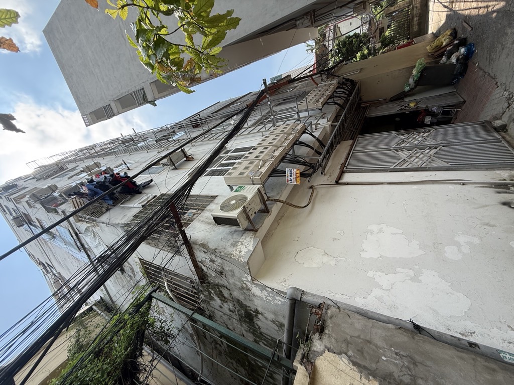 Bán nhà Hoàng Mai - diện tích 50m2 1 tầng - ô tô đỗ cửa - giá 2,65 tỷ