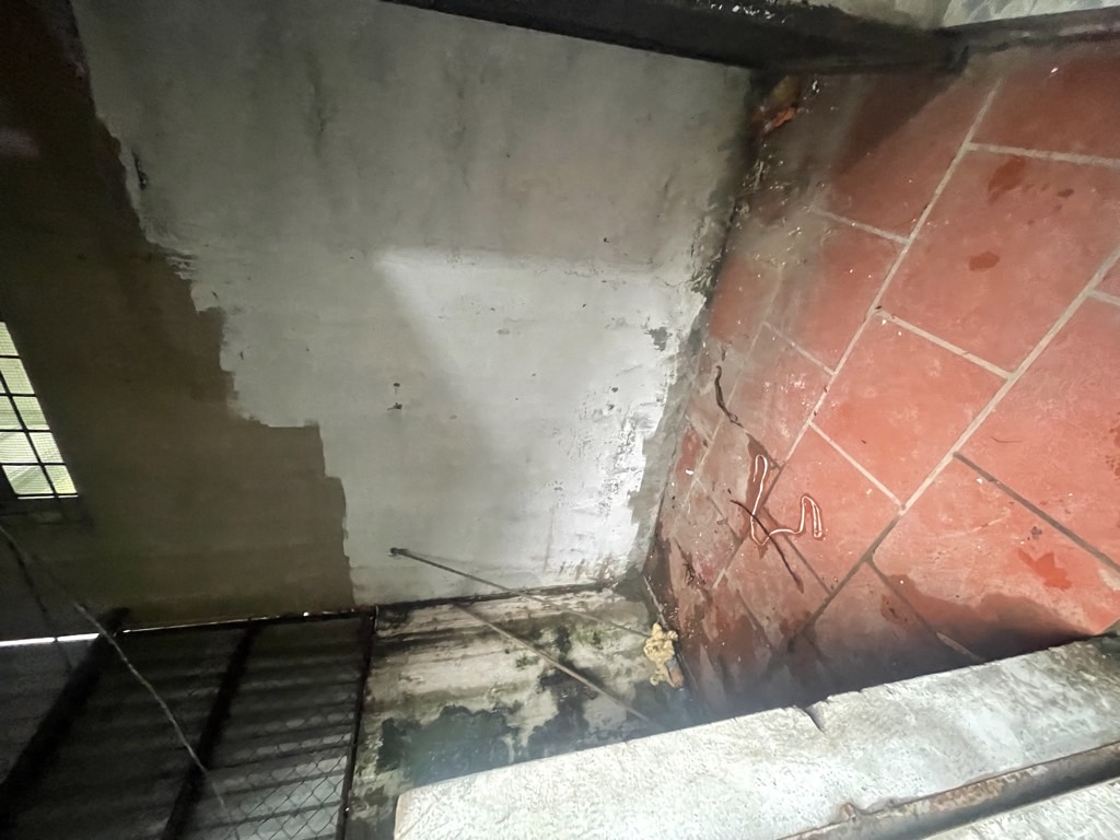 Bán nhà Bùi Ngọc Dương - diện tích 75m2 1 tầng - Ngõ to gần phố - giá 4,7 tỷ