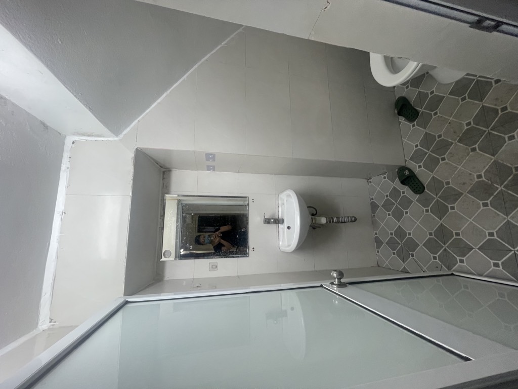 Bán nhà Bùi Ngọc Dương - diện tích 75m2 1 tầng - Ngõ to gần phố - giá 4,7 tỷ