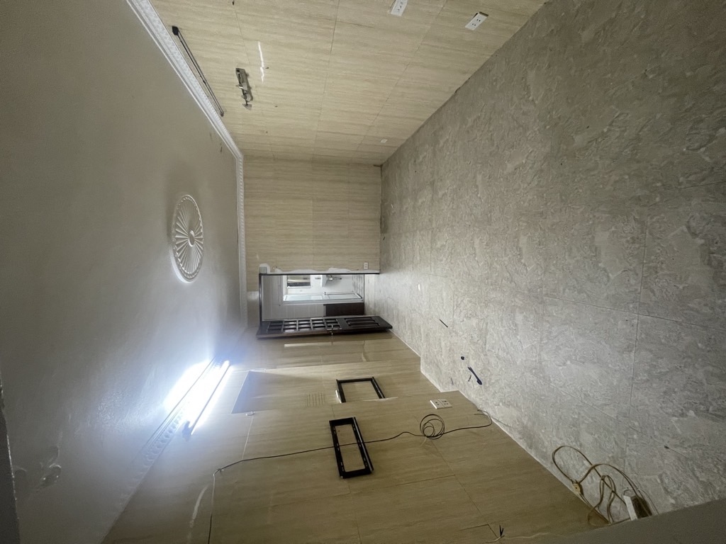 Bán nhà Bùi Ngọc Dương - diện tích 75m2 1 tầng - Ngõ to gần phố - giá 4,7 tỷ